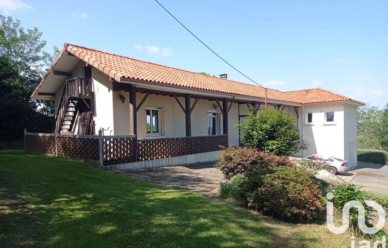 maison 4 pièces 130 m2 à vendre à Mascaraàs-Haron (64330)