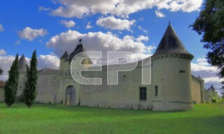 Maison 8 Pièces 450 m² à vendre à Tours (37000)