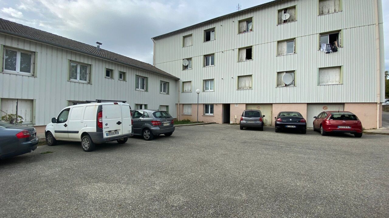 immeuble  pièces 1200 m2 à vendre à Saint-Uze (26240)