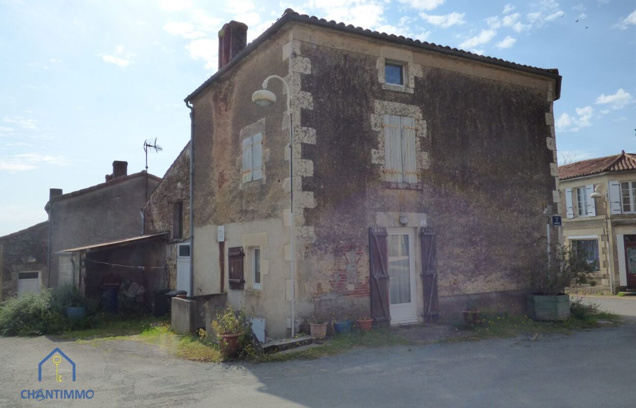 maison 5 pièces 115 m2 à vendre à Bazoges-en-Pareds (85390)