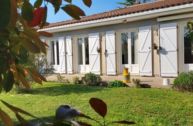 vente maison 210 000 € à proximité de Reignac (16360)