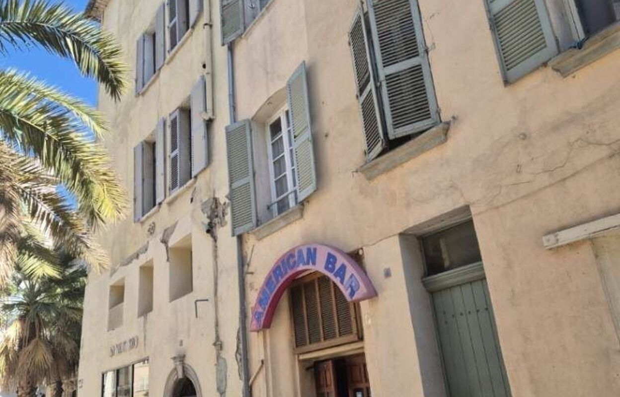 commerce  pièces 26 m2 à vendre à Toulon (83000)