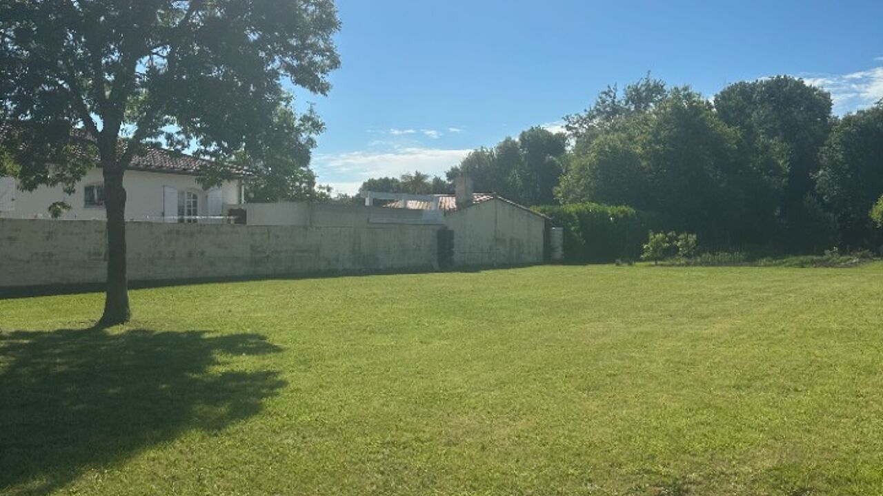 terrain  pièces 1600 m2 à vendre à Bordeaux (33000)