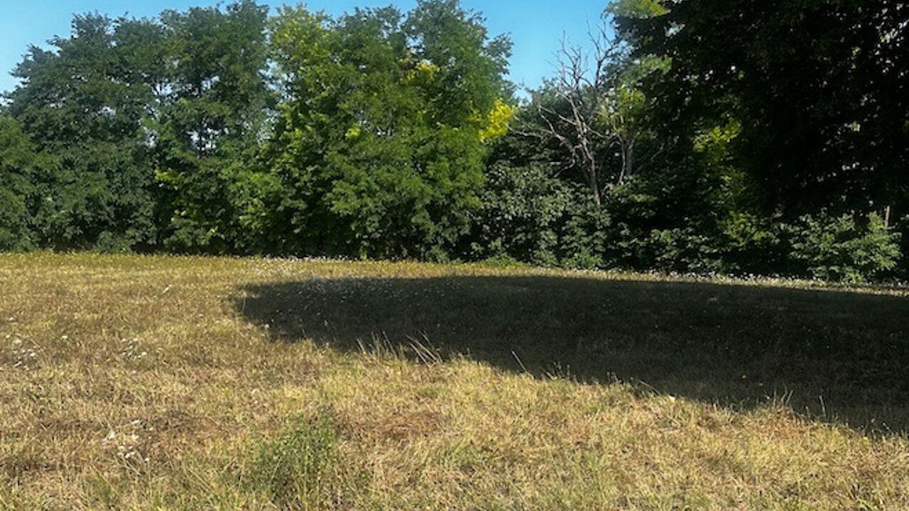 terrain  pièces 700 m2 à vendre à Saint-André-de-Cubzac (33240)