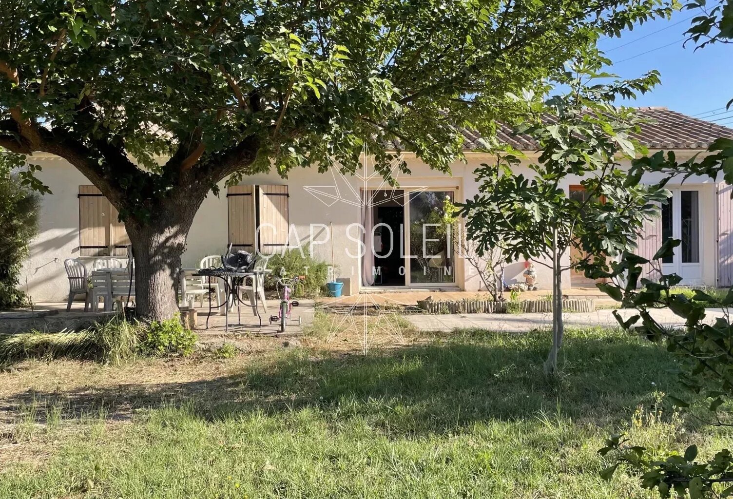 MAISON - L'ISLE SUR LA SORGUE — photo 1