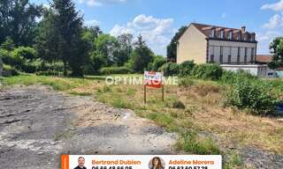 Terrain  1011 m² à vendre à Reignat (63160)