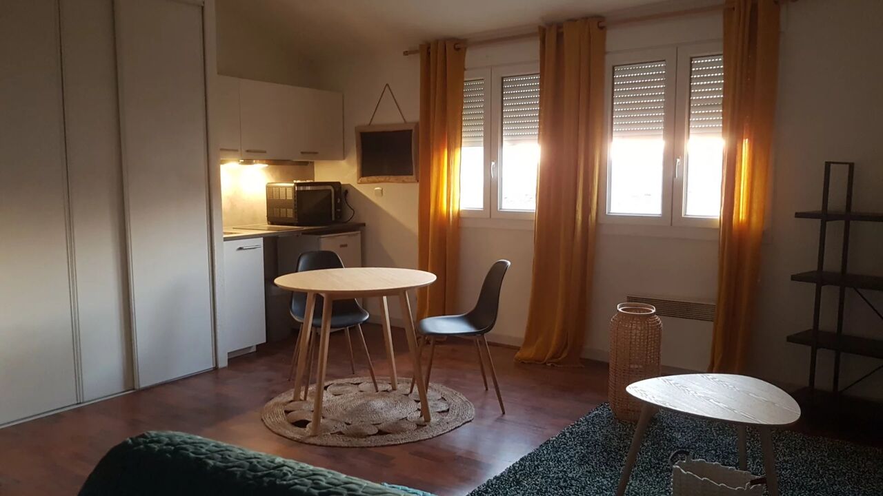 appartement 1 pièces 24 m2 à louer à Uzès (30700)