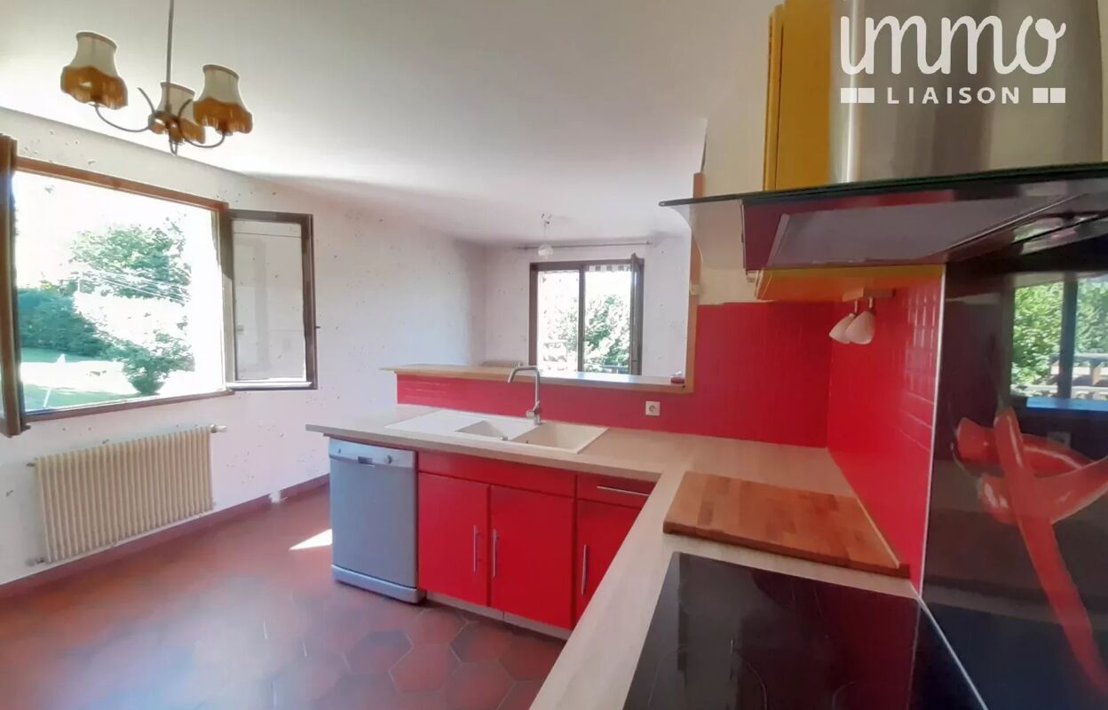 maison 10 pièces 196 m2 à vendre à Lépin-le-Lac (73610)