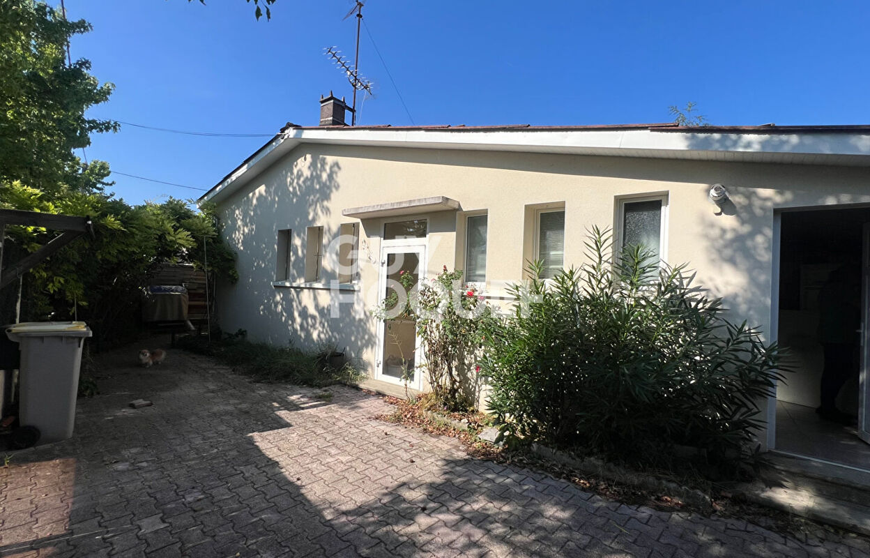 maison 4 pièces 86 m2 à vendre à Bourgoin-Jallieu (38300)