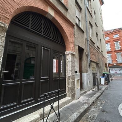 Local industriel  2915 €