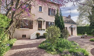 Maison 7 Pièces 180 m² à vendre à Saint-Vallier (71230)