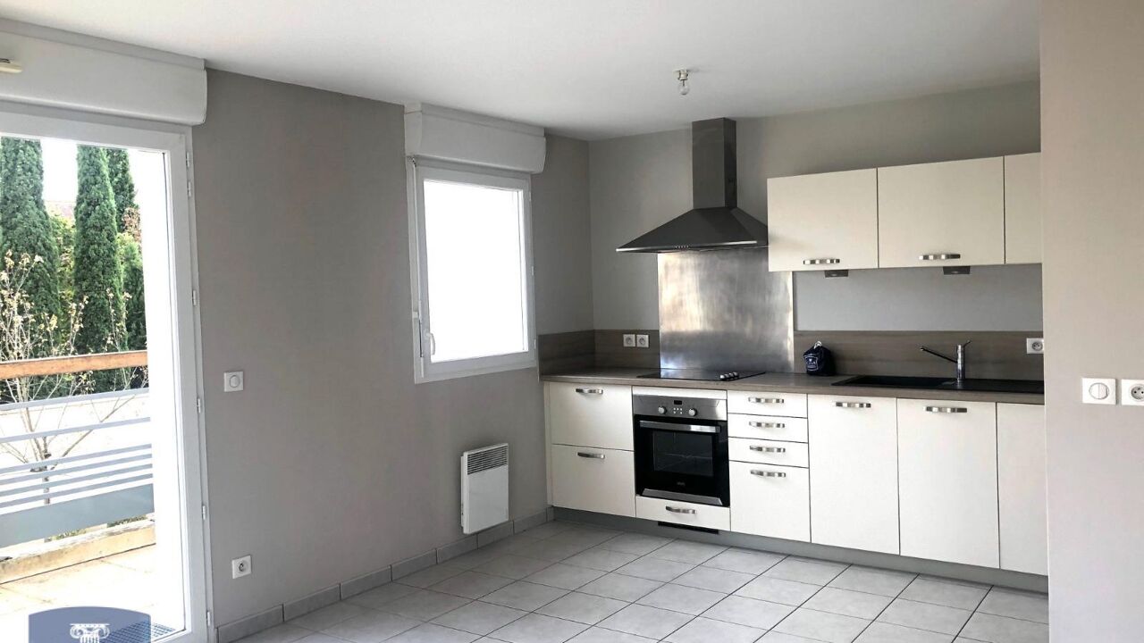 appartement 4 pièces 87 m2 à louer à Saint-Benoît (86280)