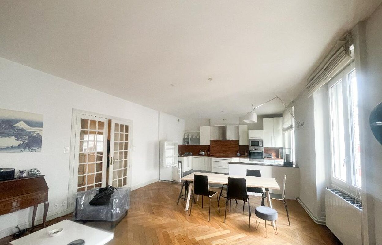 appartement 5 pièces 143 m2 à louer à Saint-Étienne (42000)