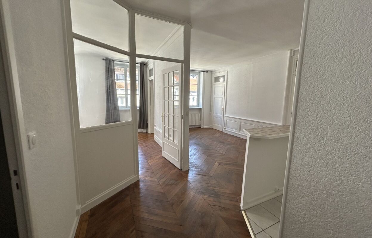 appartement 3 pièces 67 m2 à louer à Lyon 2 (69002)