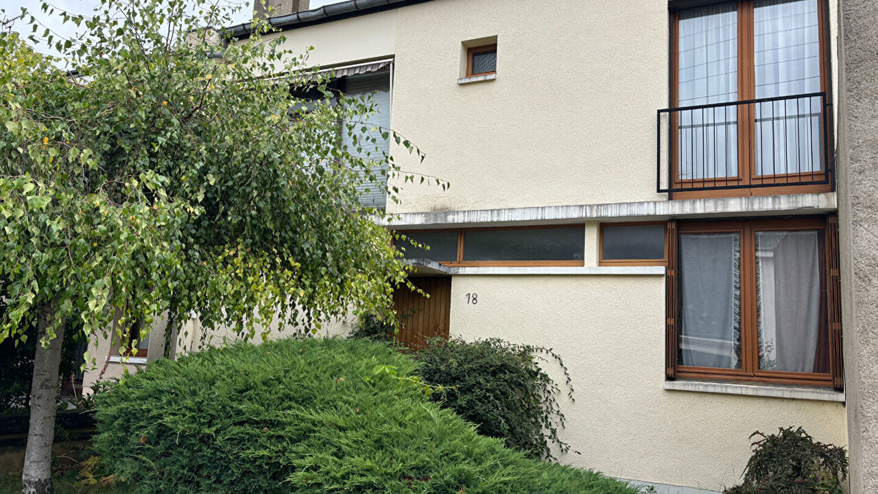 maison 5 pièces 97 m2 à vendre à Châteauroux (36000)