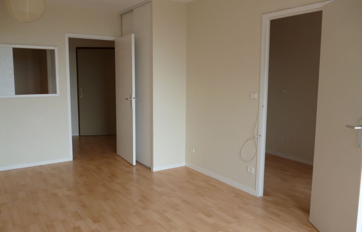 appartement 2 pièces 32 m2 à louer à La Rochelle (17000)