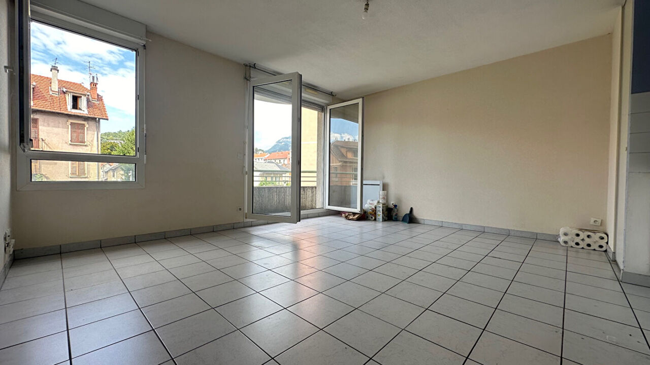 appartement 2 pièces 38 m2 à louer à Chambéry (73000)