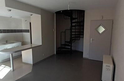 location appartement 455 € CC /mois à proximité de Brusque (12360)