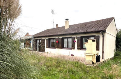 Plain-pied individuel de 112m2 bâti sur un terrain de 1806m2 — photo du bien