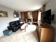 Plain-pied individuel de 112m2 bâti sur un terrain de 1806m2 — photo 4