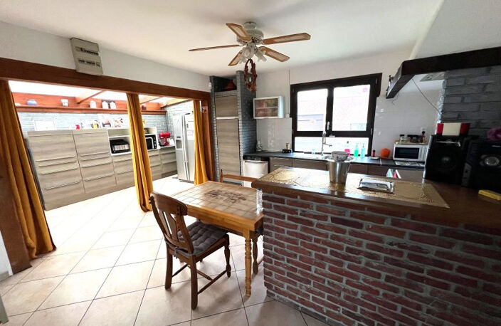 Plain-pied individuel de 112m2 bâti sur un terrain de 1806m2 — photo 5