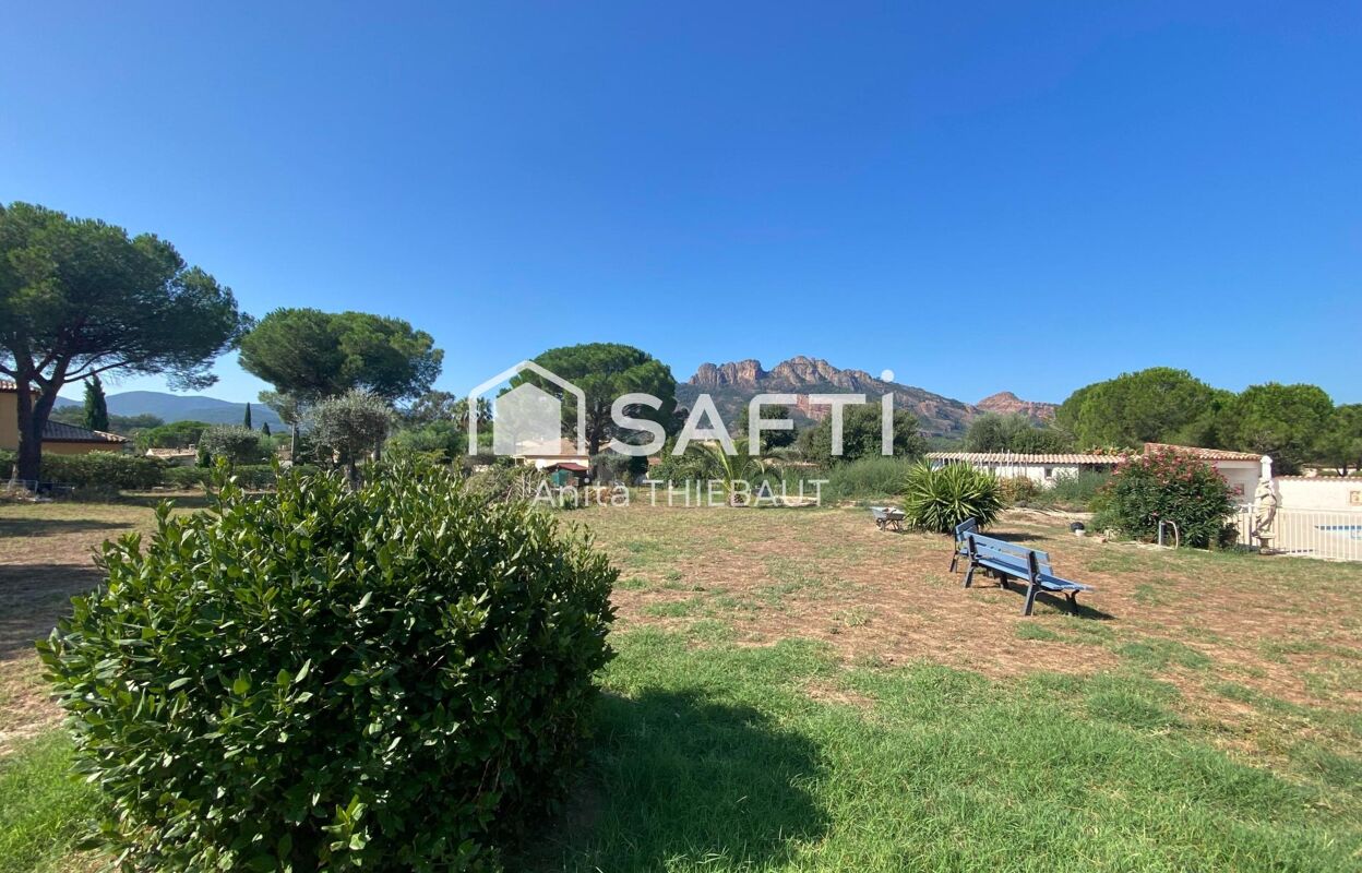 terrain  pièces 3000 m2 à vendre à Roquebrune-sur-Argens (83520)