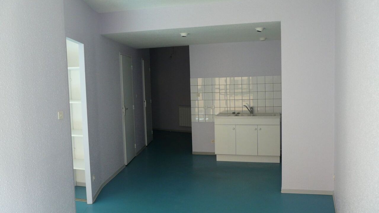 appartement 1 pièces 39 m2 à louer à Brusque (12360)