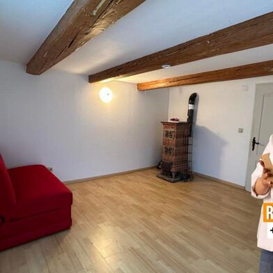 Maison 7 pièces 225 m²