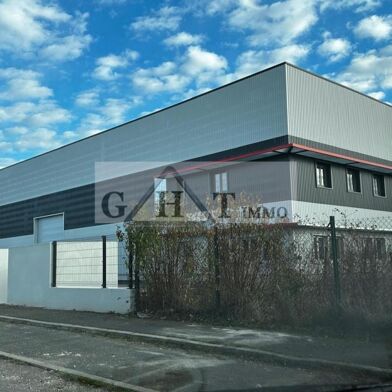 Local industriel 1020 m²