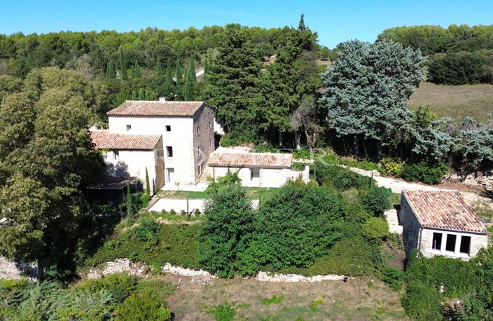 Luberon : maison d’architecte au cœur d’une propriété de plus de — photo 2