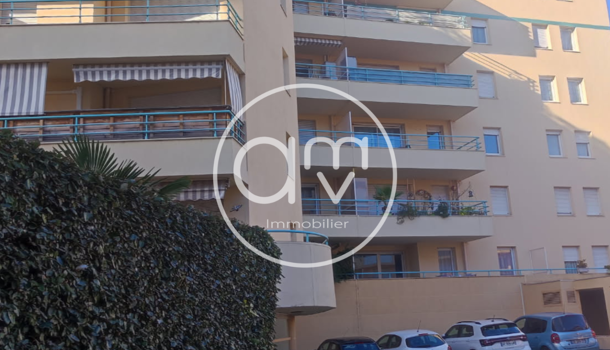 Appartement 5 pièces  à vendre Hyères 83400