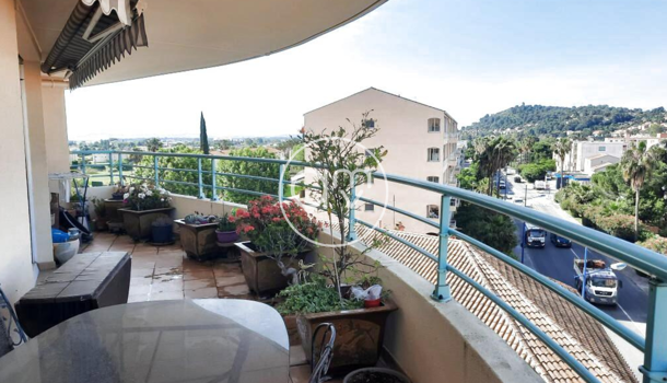 Appartement 5 pièces  à vendre Hyères 83400
