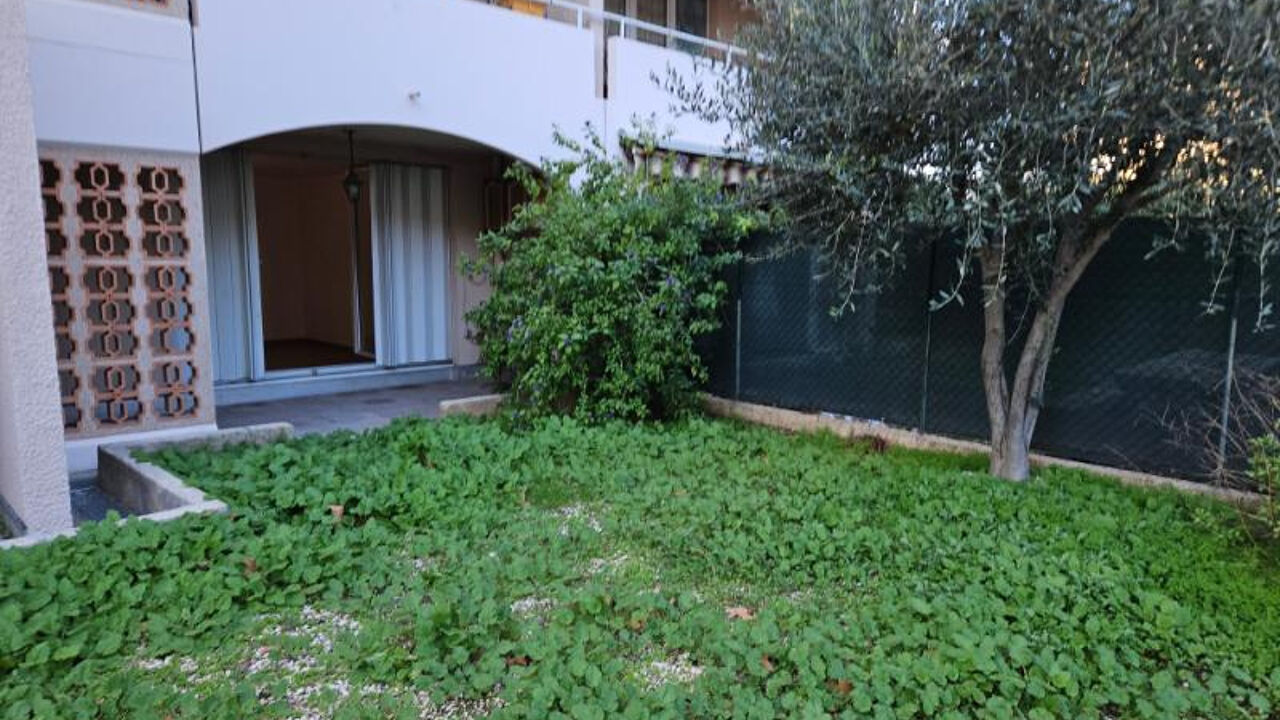 appartement 1 pièces 37 m2 à vendre à Toulon (83100)