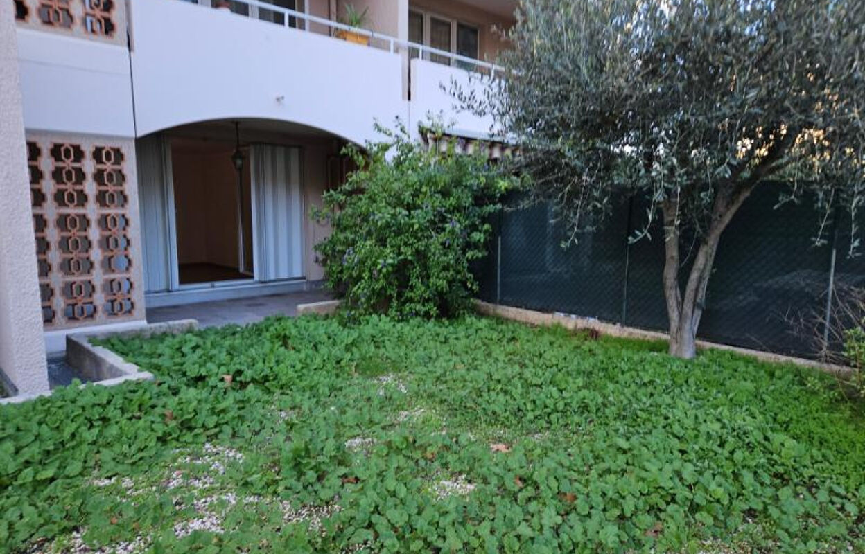 appartement 1 pièces 37 m2 à vendre à Toulon (83100)