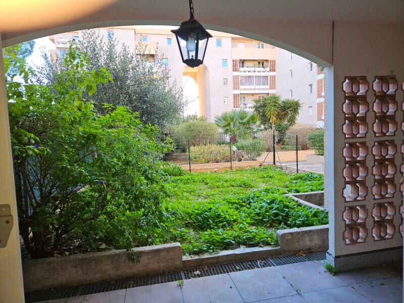 Appartement 1 pièces  à vendre Toulon 83100