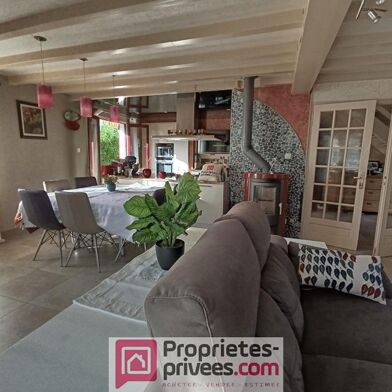 Maison 9 pièces 185 m²