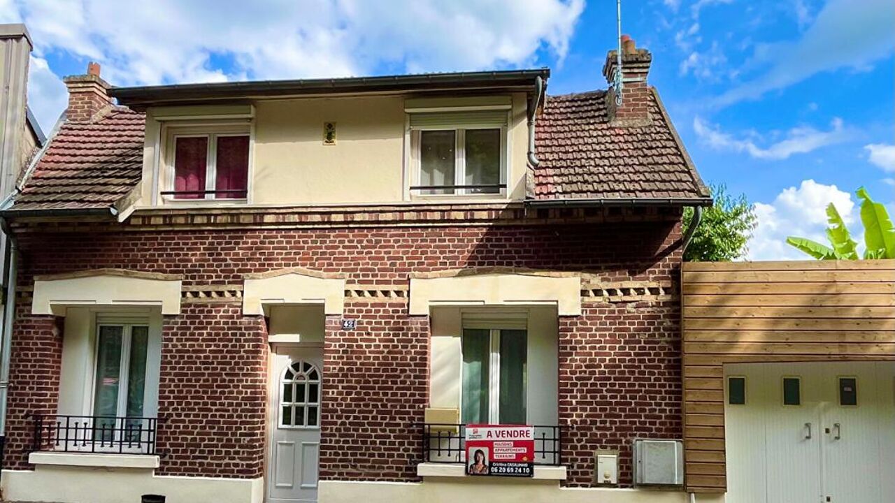 maison 4 pièces 103 m2 à vendre à Noyon (60400)