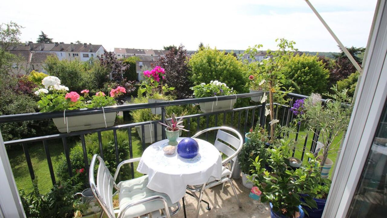 appartement 4 pièces 74 m2 à vendre à Villepreux (78450)