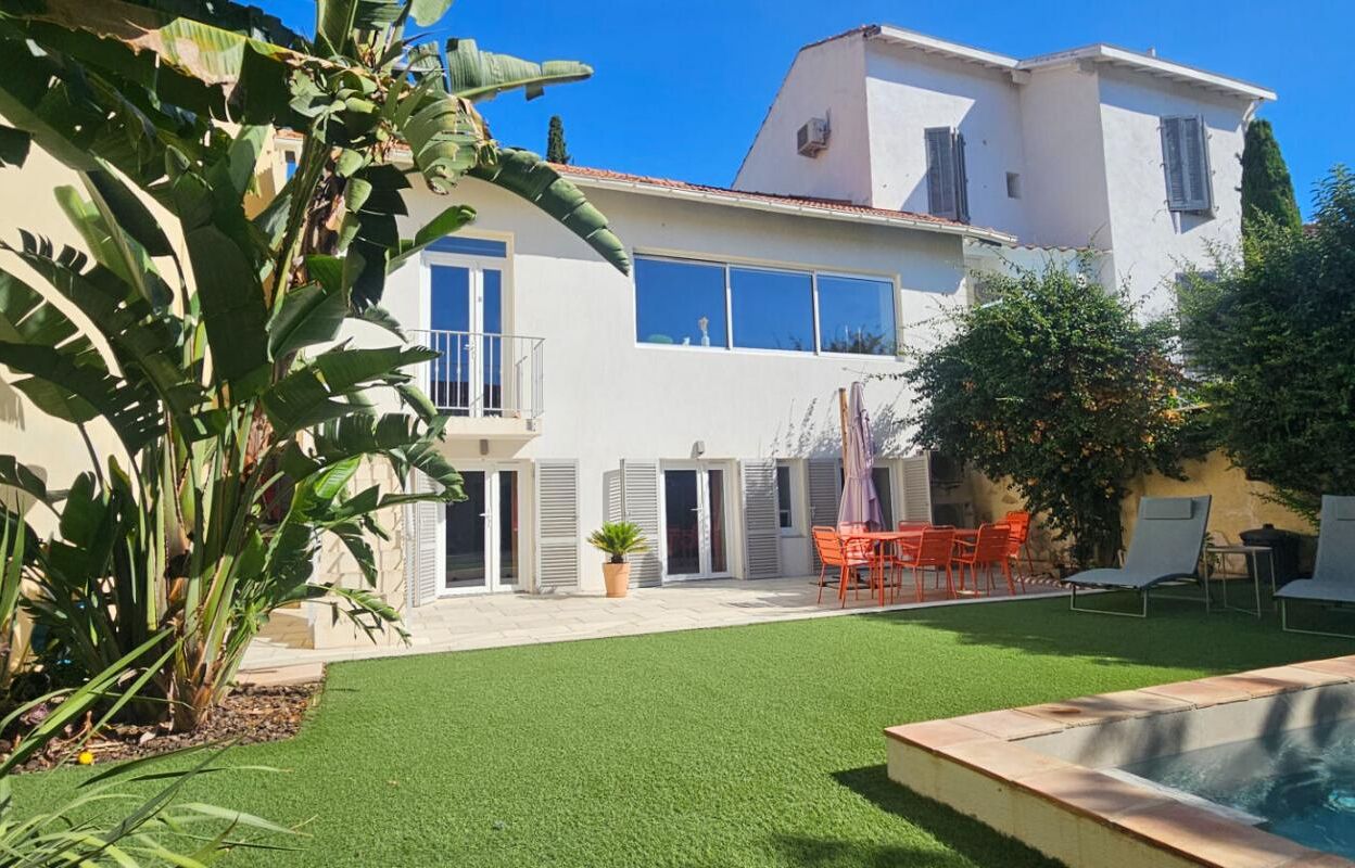 maison 6 pièces 145 m2 à vendre à Toulon (83000)