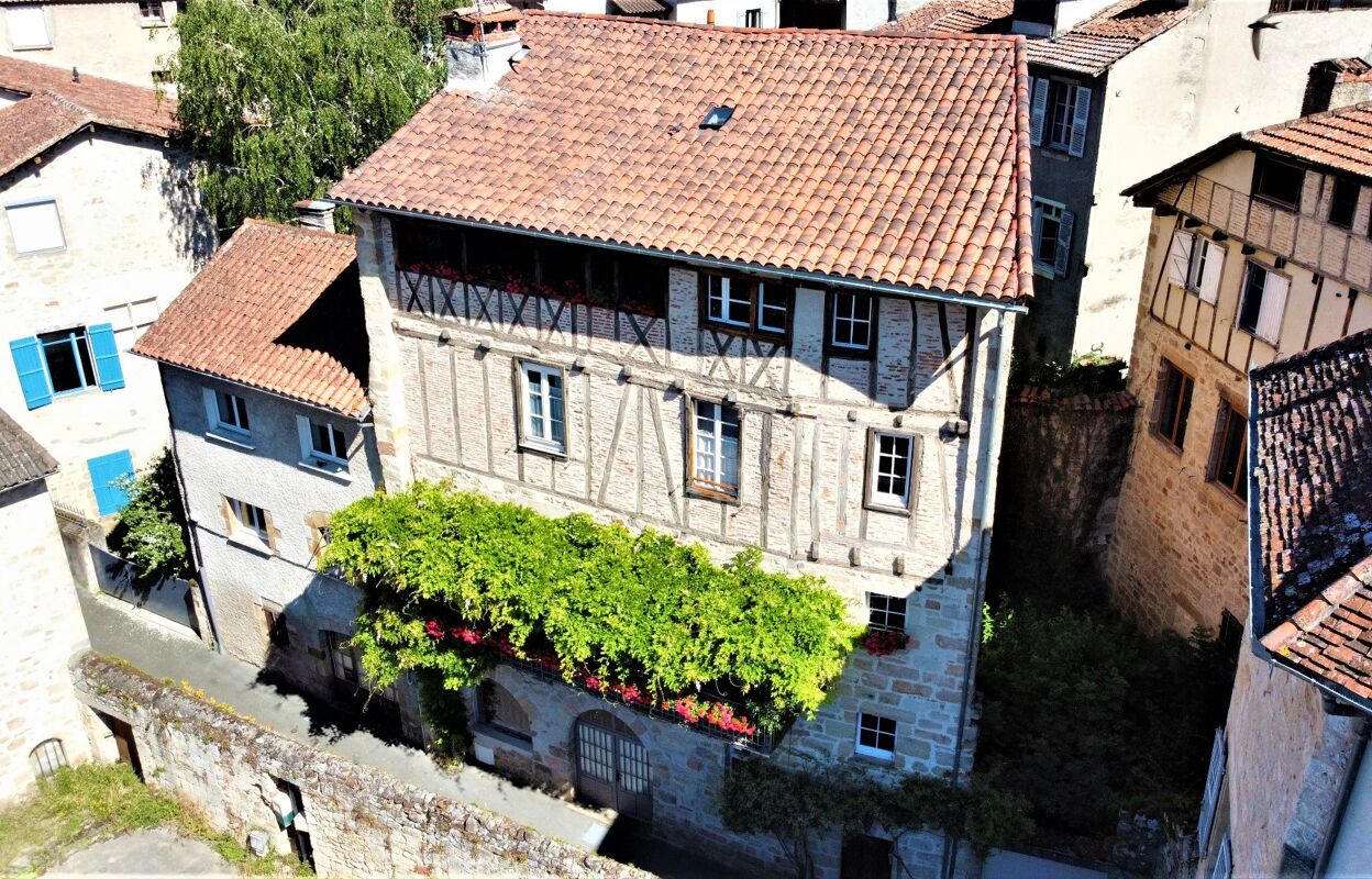 maison 10 pièces 350 m2 à vendre à Figeac (46100)