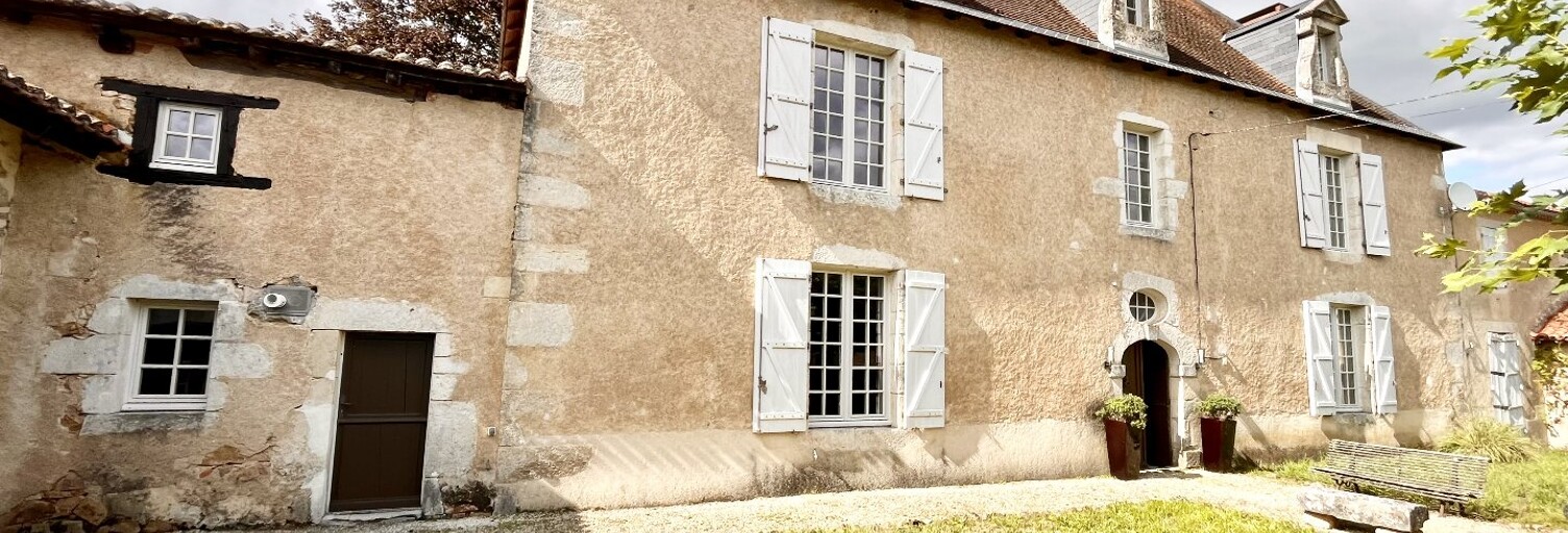 Maison 7 Pièces 411 m² à vendre à Luchapt (86430)