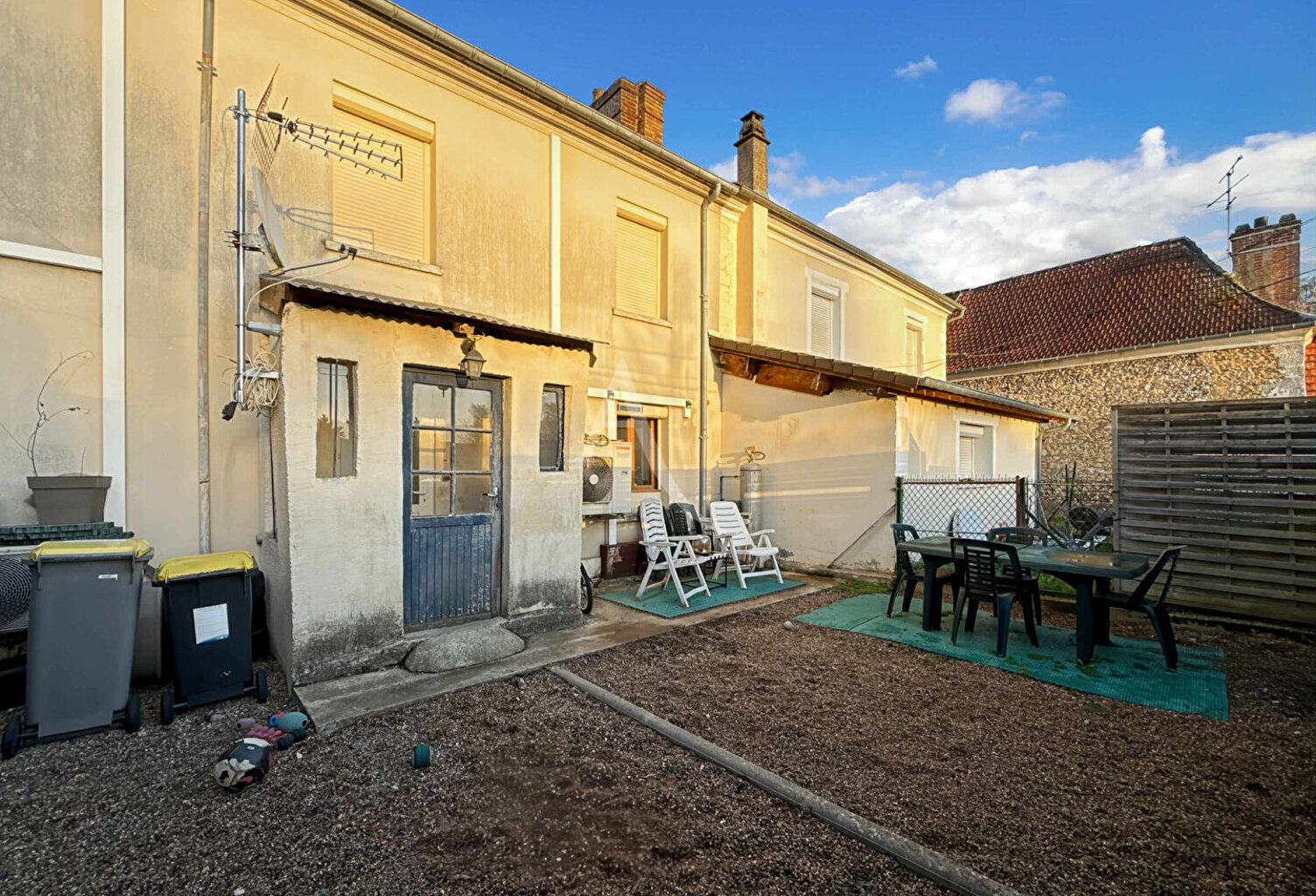 Maison proche MAGNY EN VEXIN — photo 1