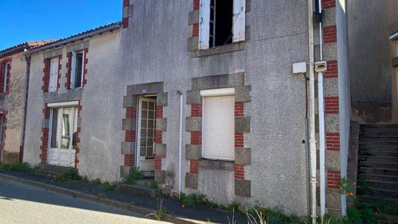 maison 5 pièces 111 m2 à vendre à Saint-Mesmin (85700)