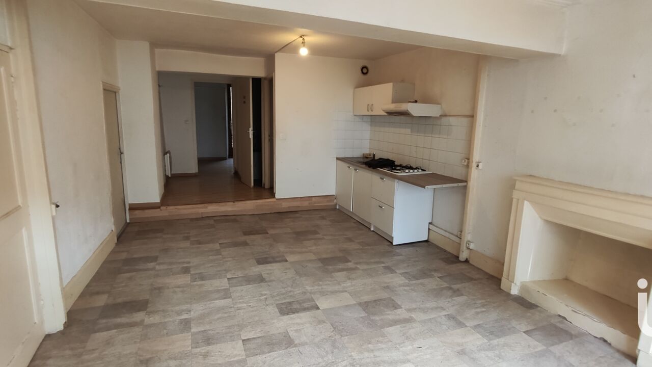 immeuble  pièces 145 m2 à vendre à La Côte-Saint-André (38260)