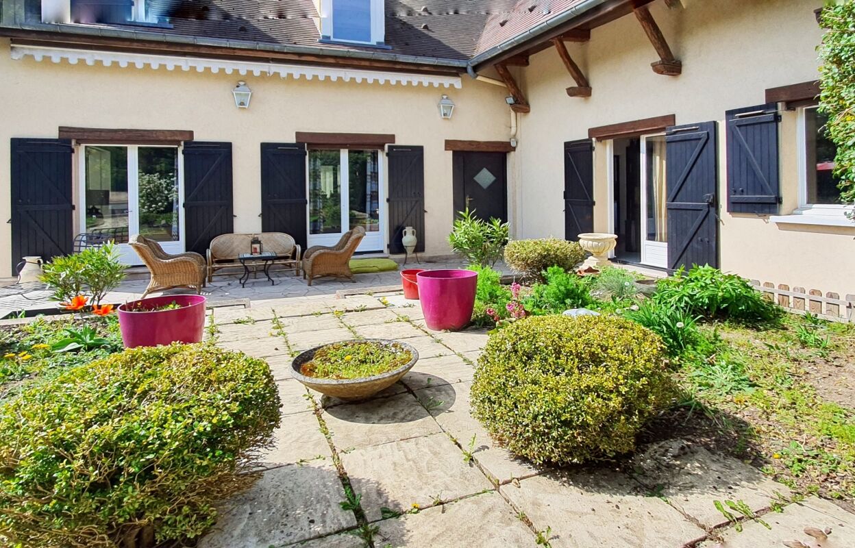 maison 8 pièces 269 m2 à vendre à Montévrain (77144)