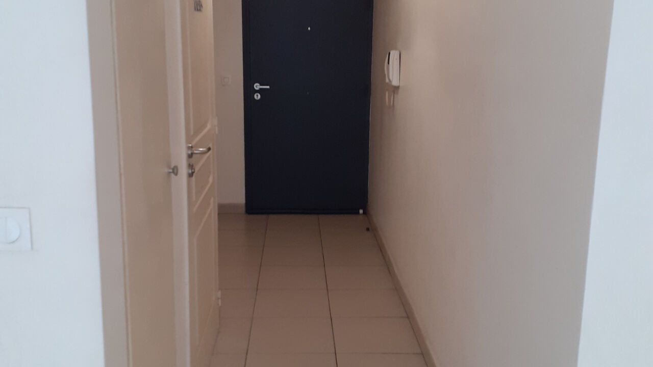 appartement 2 pièces 45 m2 à louer à Fort-de-France (97200)