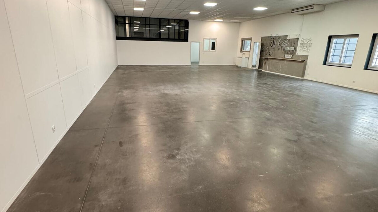 commerce  pièces 290 m2 à louer à Sorbiers (42290)