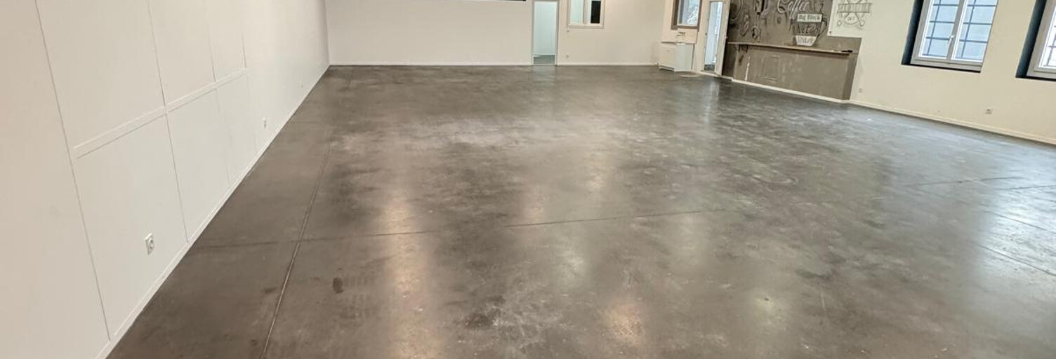 Commerce  290 m² à louer à Sorbiers (42290)