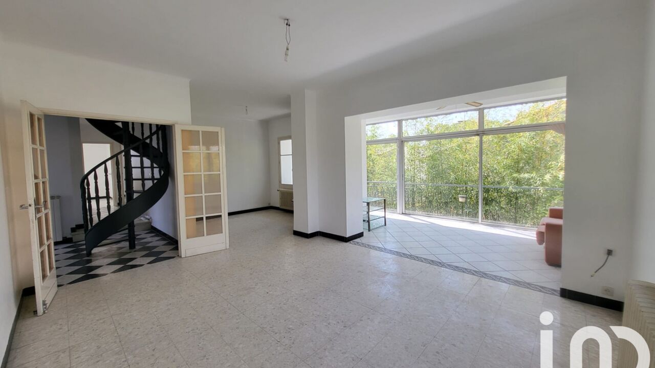 maison 5 pièces 215 m2 à vendre à Nîmes (30000)