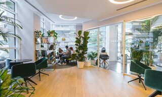Commerce   m² à vendre à Sarzeau (56370)